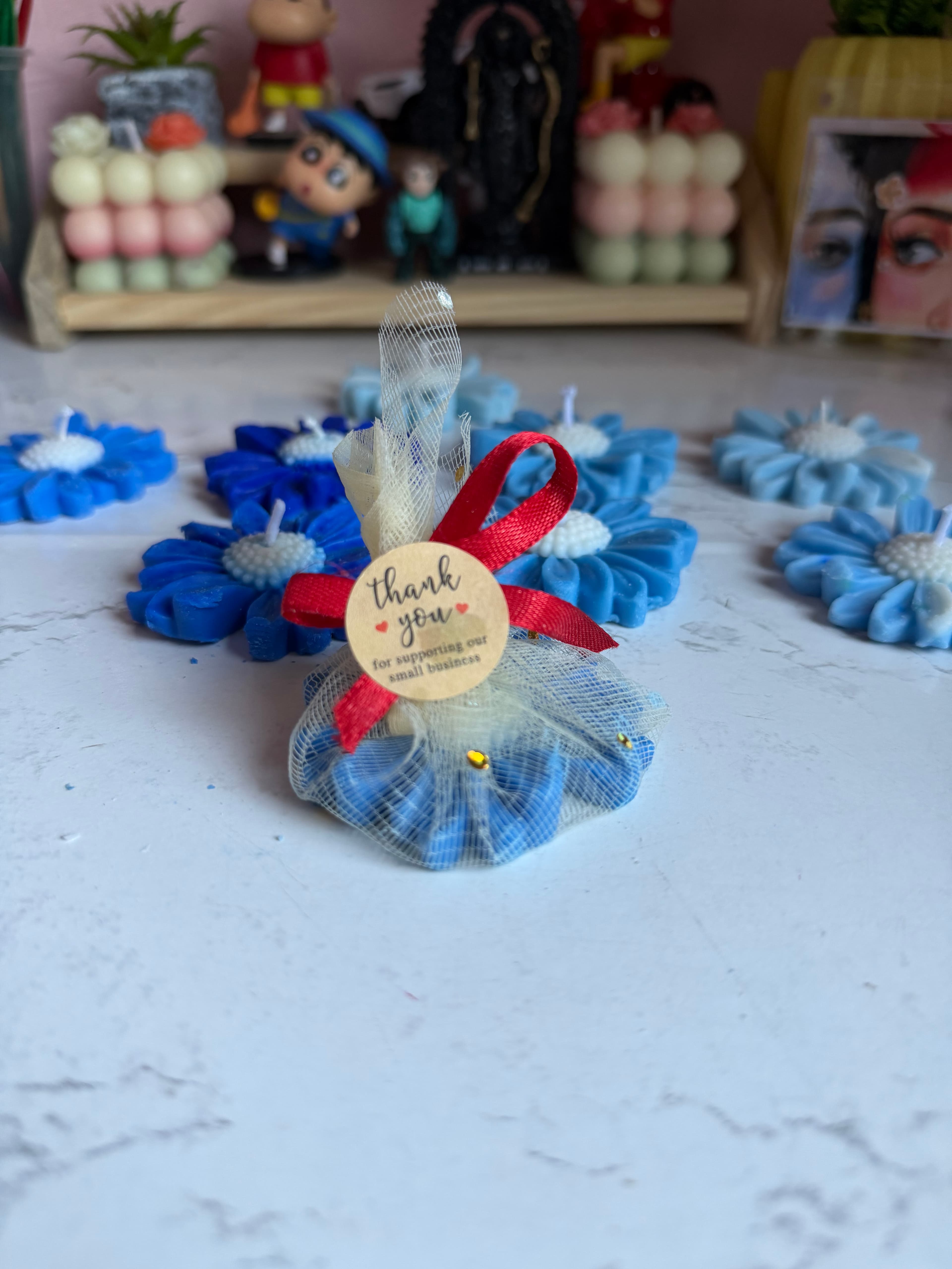 Handmade Flower Scented candle 3