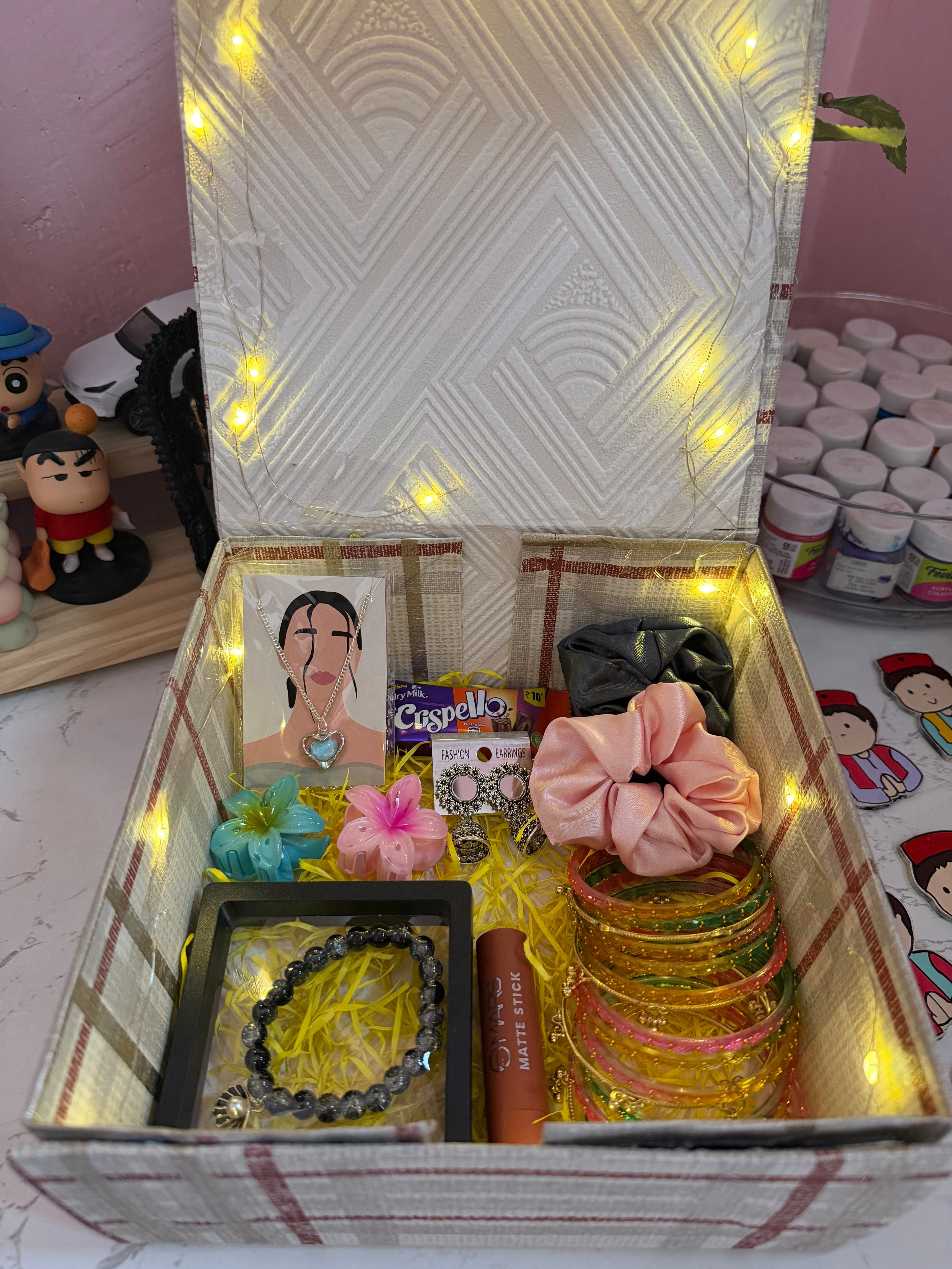 Elegant Glow Gift Box 2
